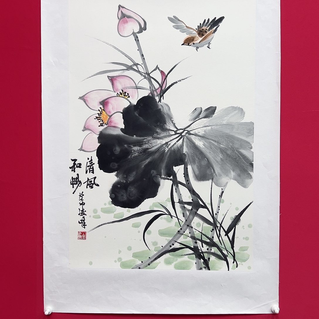国画凌峰荷花45x70cm精品