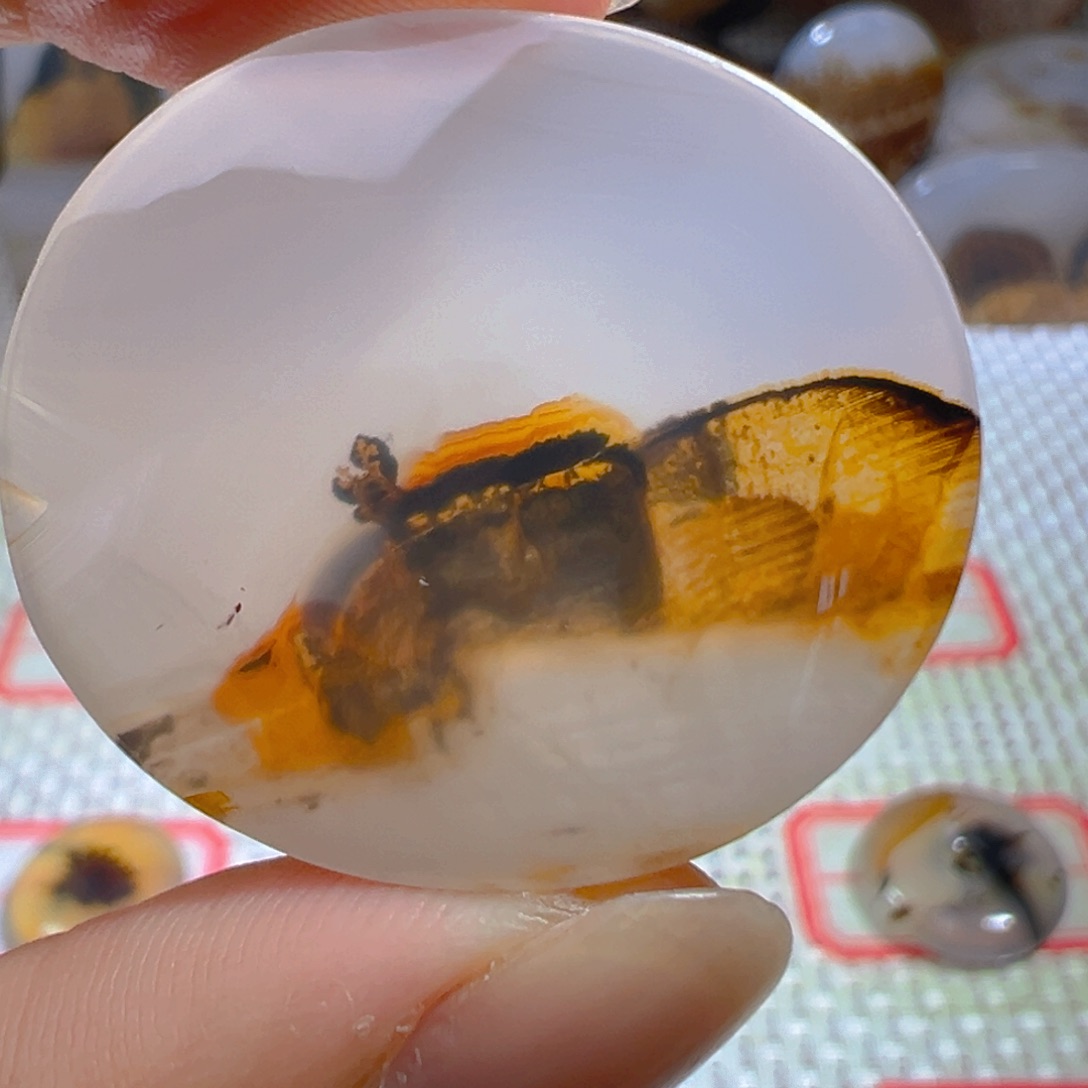 玛瑙/玉髓颈饰未镶嵌