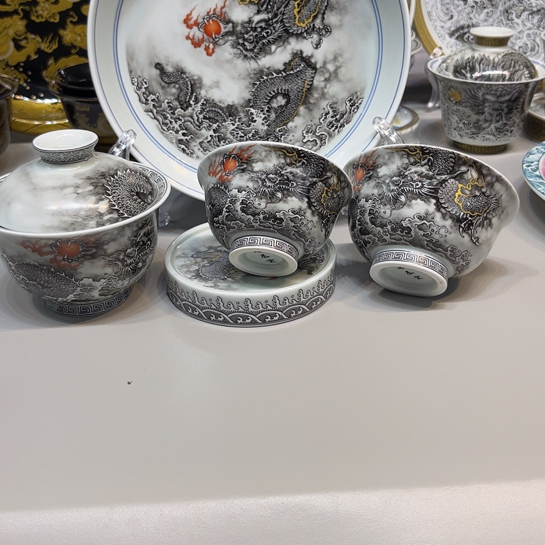 景德镇陶瓷学院美术