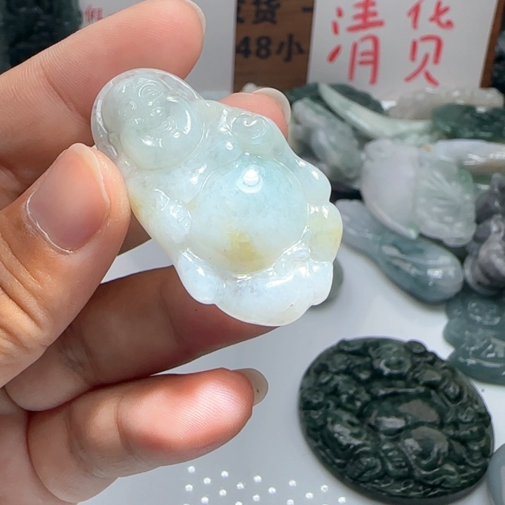 翡翠未镶嵌颈饰保真天然A货翡翠