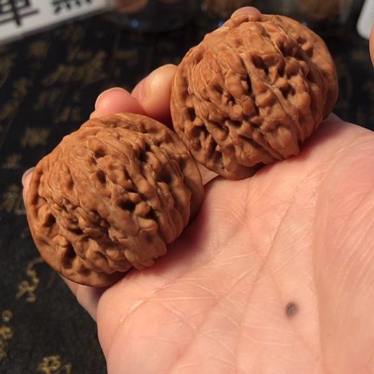 文玩核桃把件全品四座楼43mm