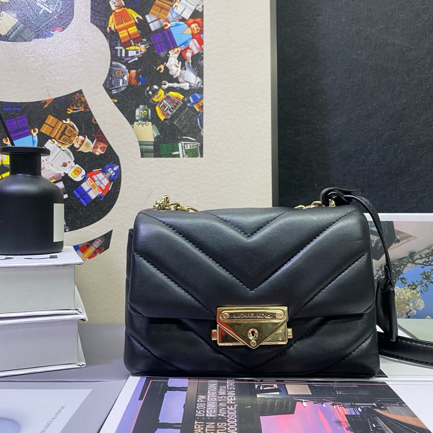 95新 MICHAEL KORS/迈克高仕 22798斜挎包18*13