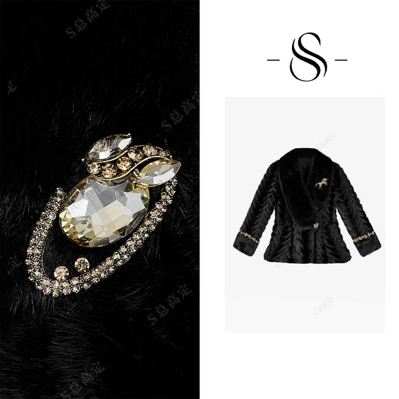 NIMOSHI【倩倩】冬欧式新款纹理工艺微喇下摆束腰显瘦短外套D0424