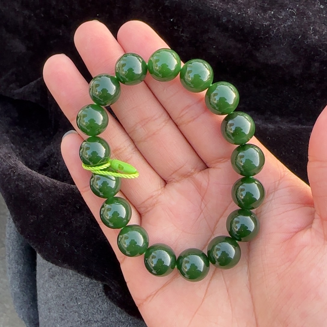 和田玉未镶嵌手串