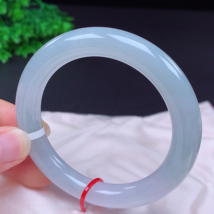 翡翠未镶嵌手镯57圈681002