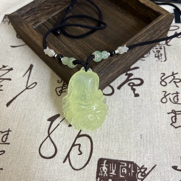 【集团福利】蛇纹石   玉石  未镶嵌  多样性随机发一个精美白菜