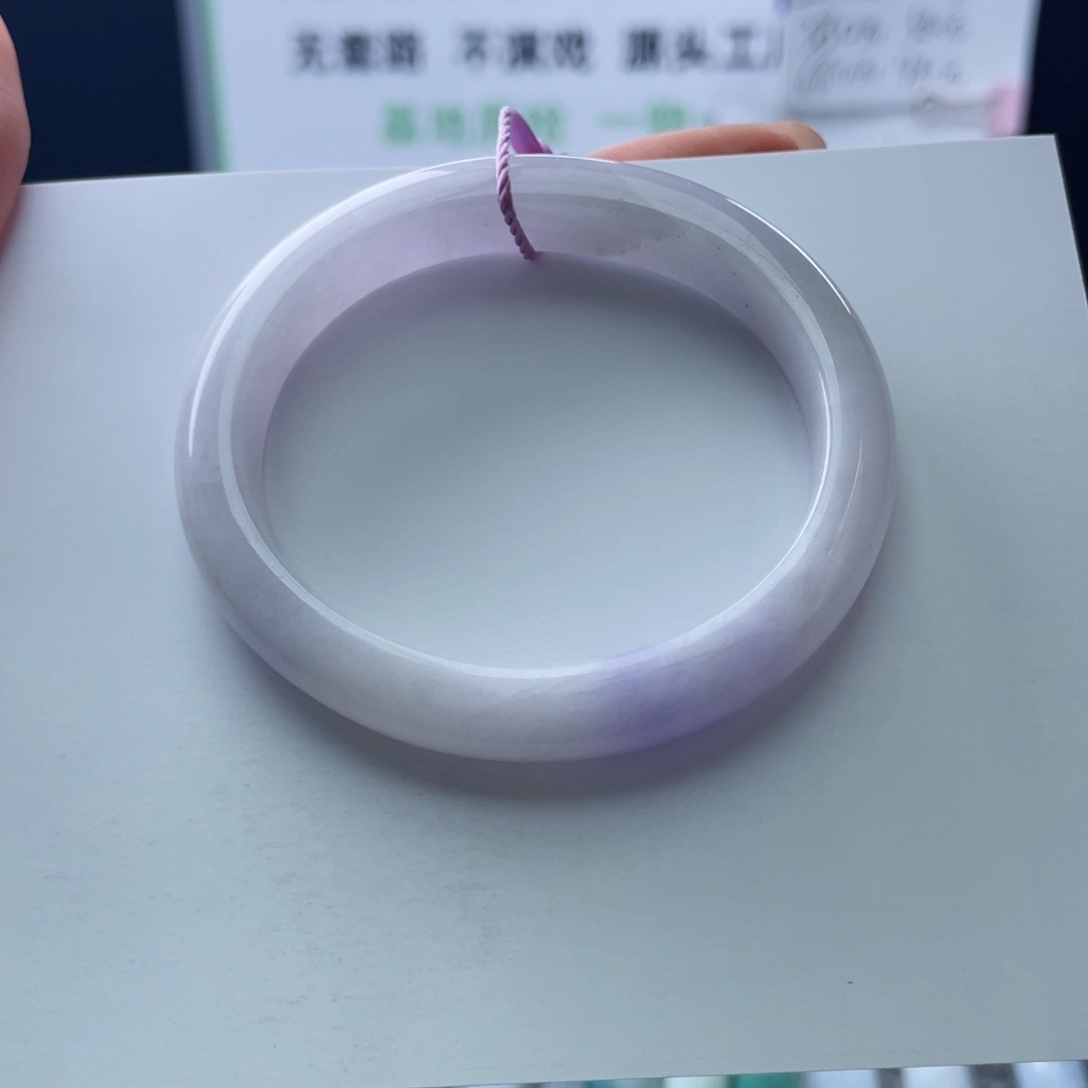 j***j翡翠未镶嵌手镯50