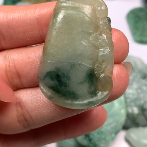 定制翡翠未镶嵌翡翠