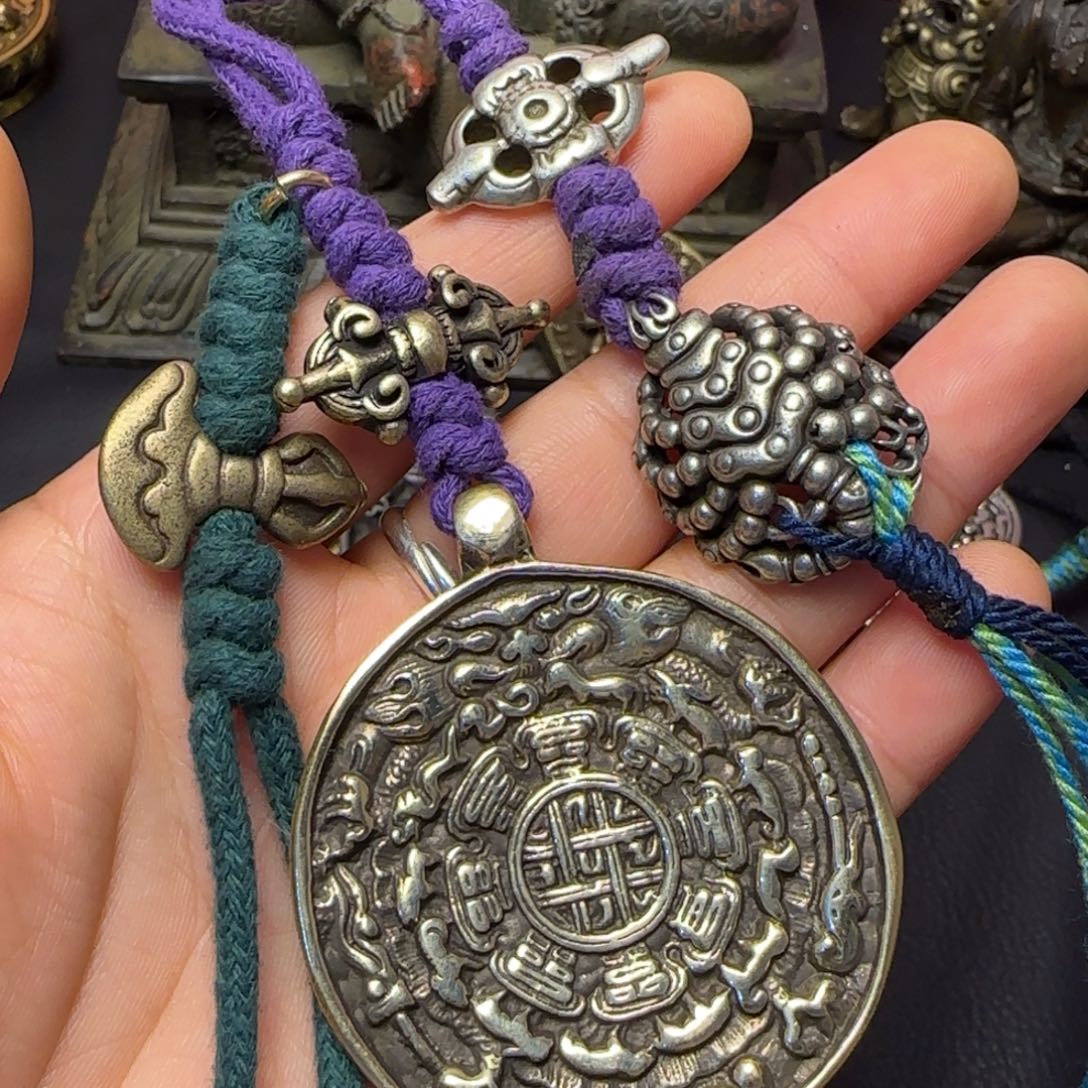 M***J泥塑藏传牌子……藏传牌子