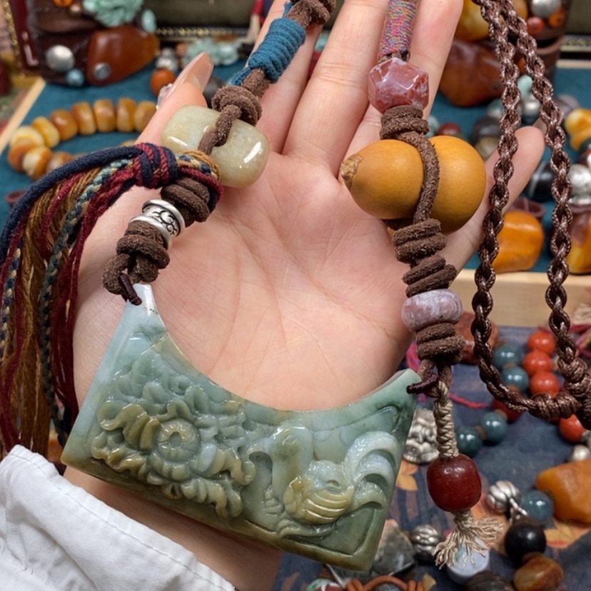 【闪购商品】翡翠颈饰未镶嵌项链