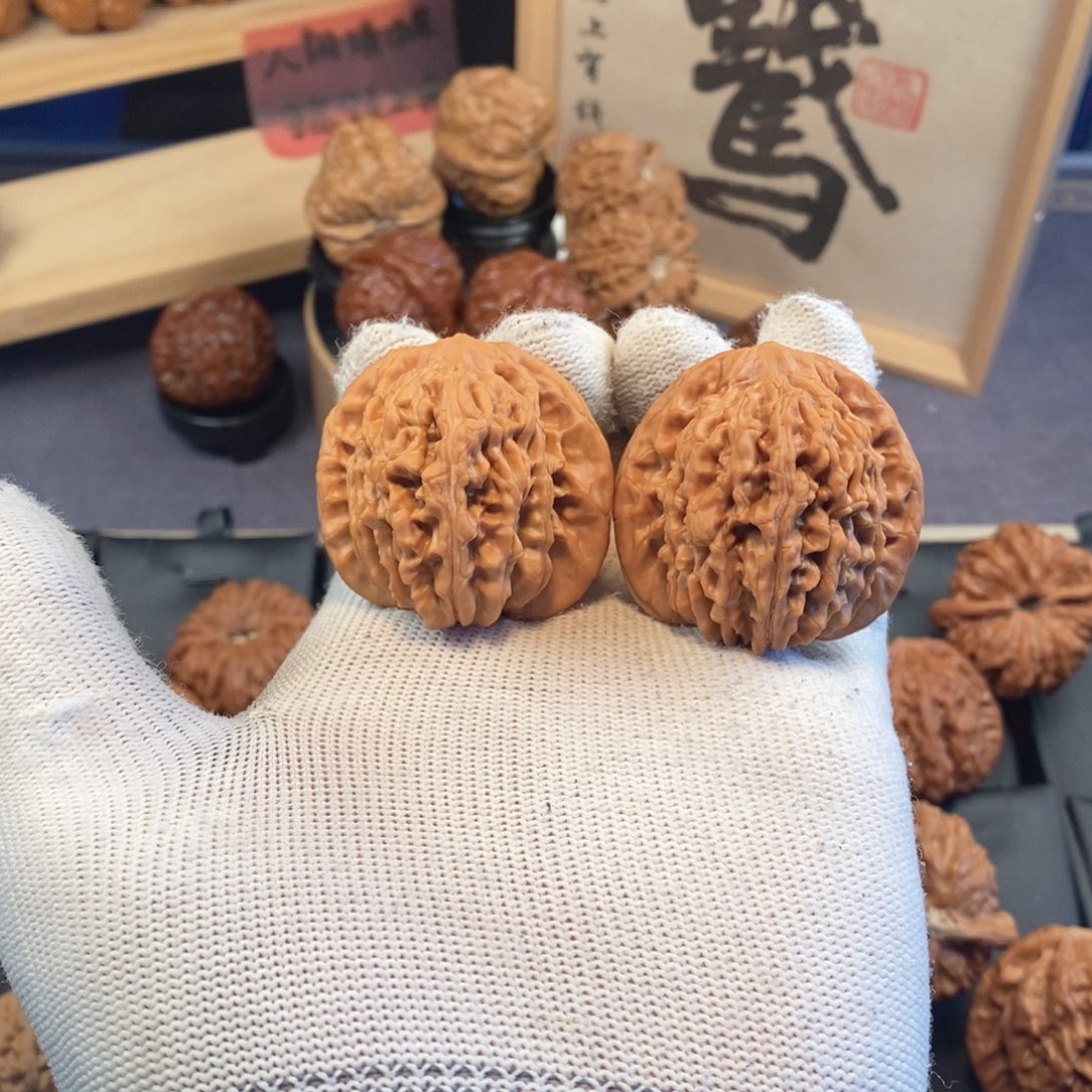 把件文玩核桃42尺挂月峰四座楼s422