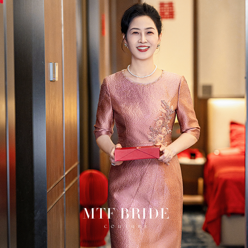 满庭芳华【首批8.5折】妈妈婚宴礼服红色中长袖喜婆婆婚宴装高贵