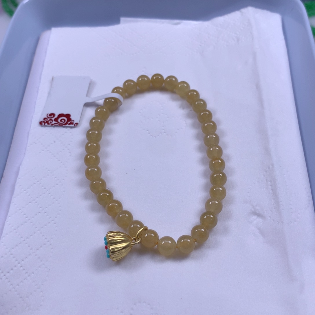 翡翠颈饰未镶嵌手串