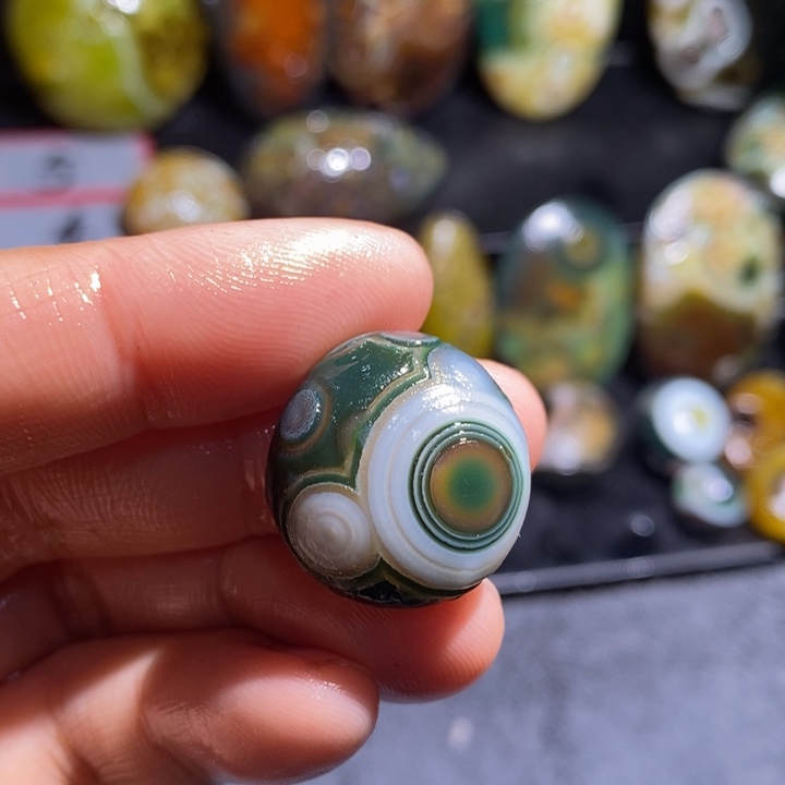 玛瑙/玉髓珠宝奇石未镶嵌