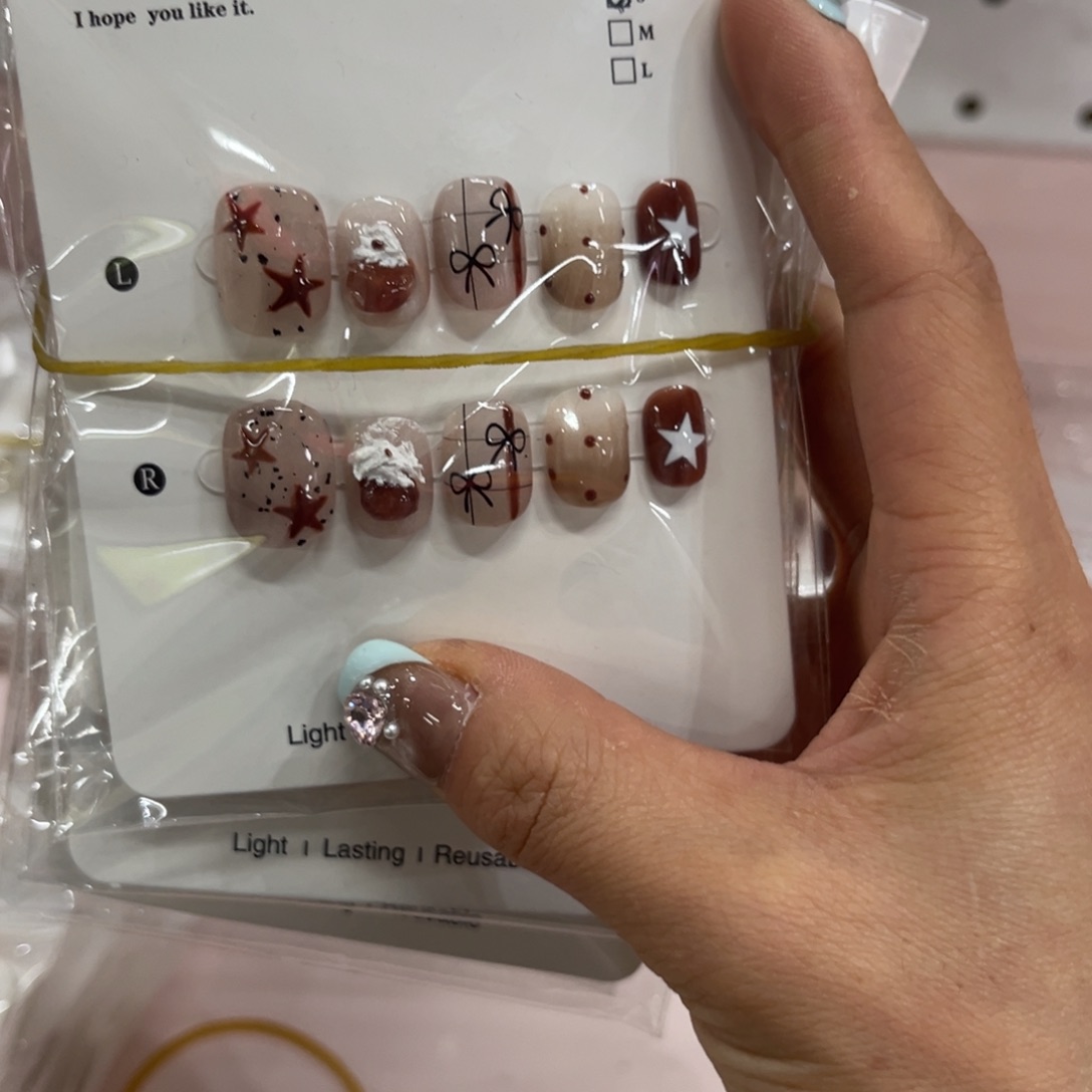 皮质铁合金穿戴甲