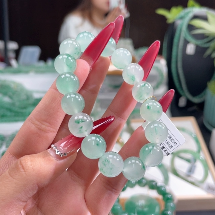 石英质玉手串未镶嵌