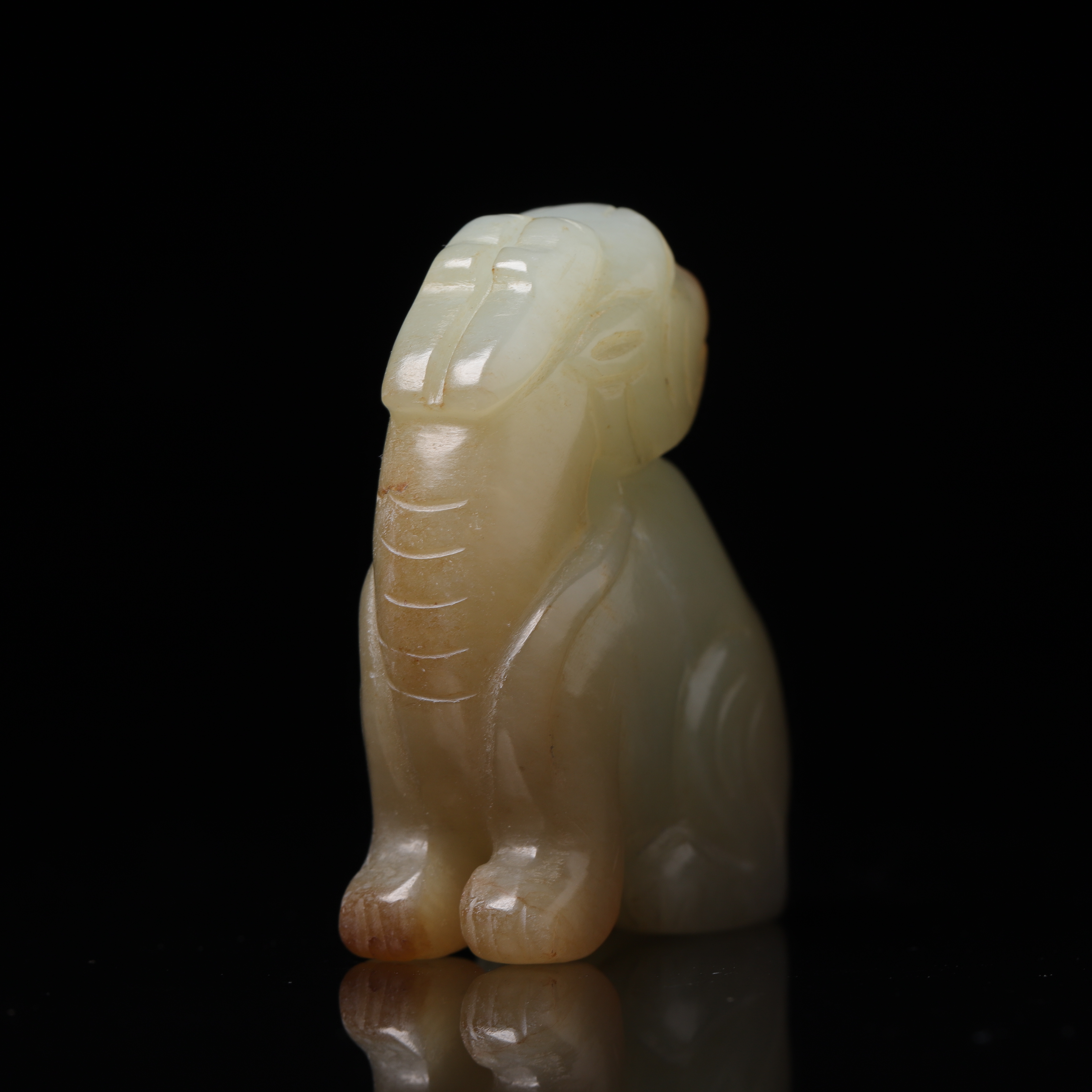 明代和田玉瑞兽把件-NX