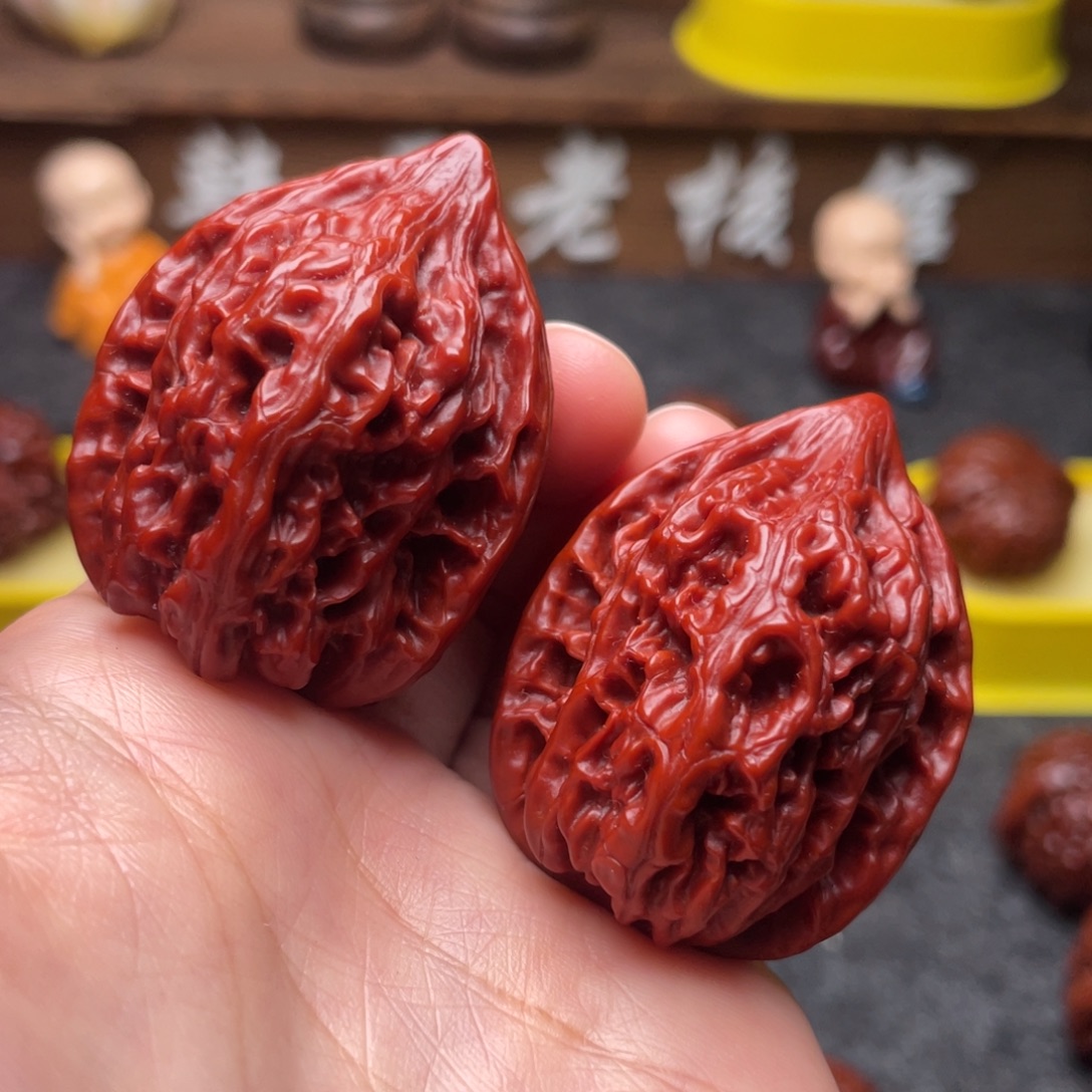 文玩核桃吊坠文玩核桃 手把件 赤龙鸡心 35