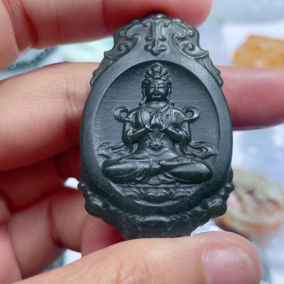 和田玉（糖玉）颈饰未镶嵌