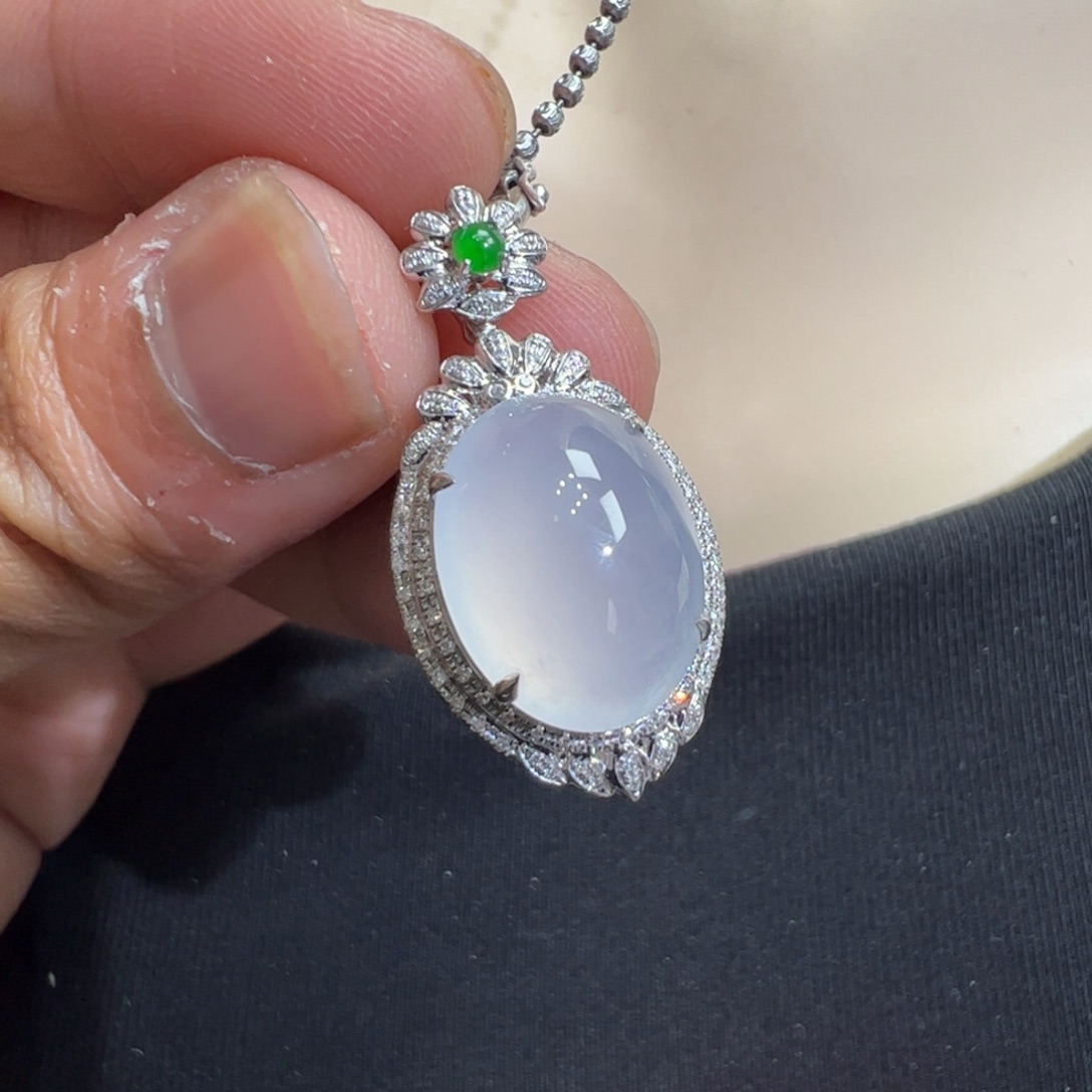 翡翠吊坠(不含链)18K金镶嵌