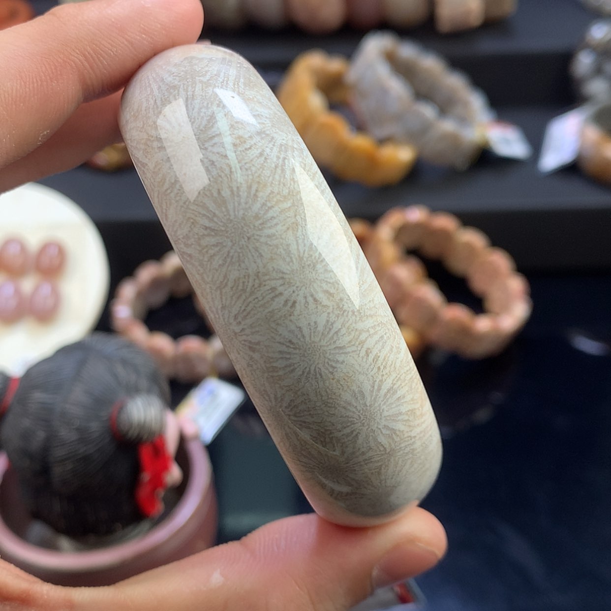 【闪购商品】硅化珊瑚（珊瑚玉）未镶嵌颈饰31号61.1圈大烟花
