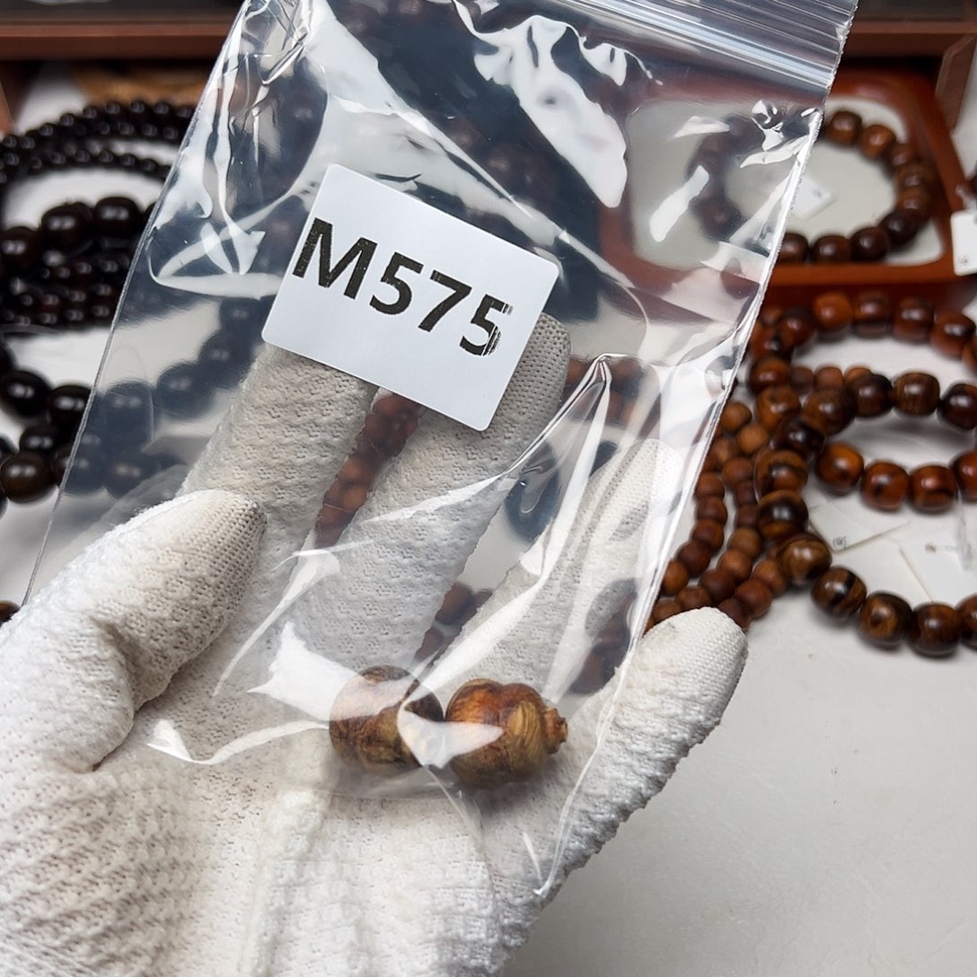 北***悠手串/手链贡木2个