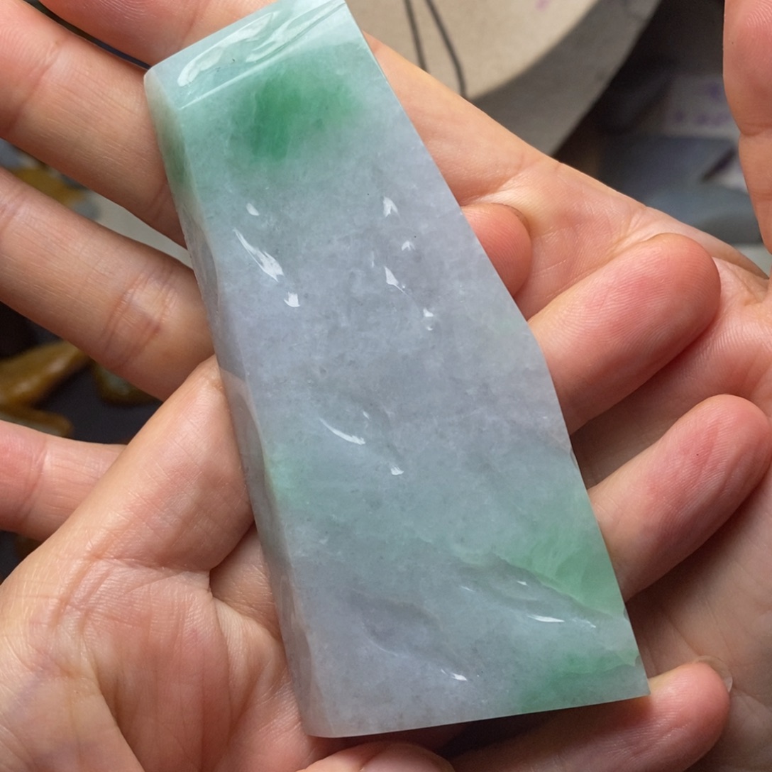 翡翠未镶嵌颈饰沁*天然