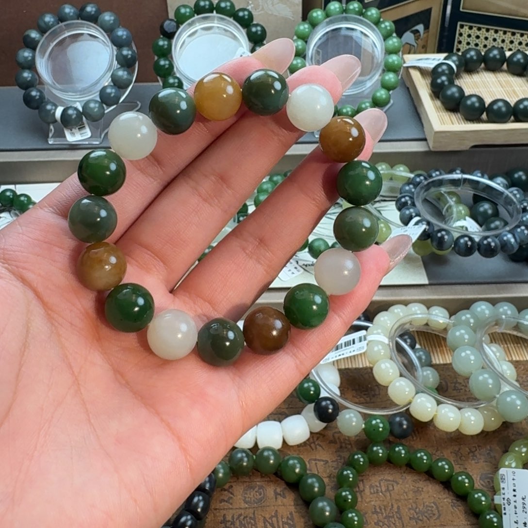 和田玉未镶嵌手链