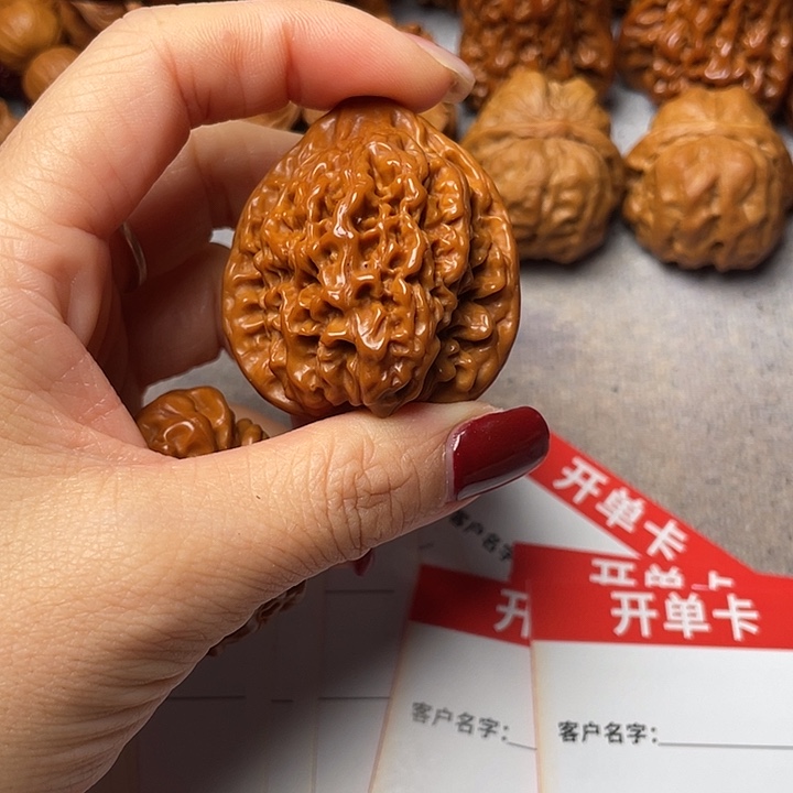 挚***乐吊坠文玩核桃官帽