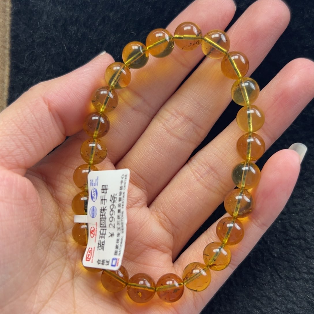 琥珀珠宝奇石未镶嵌