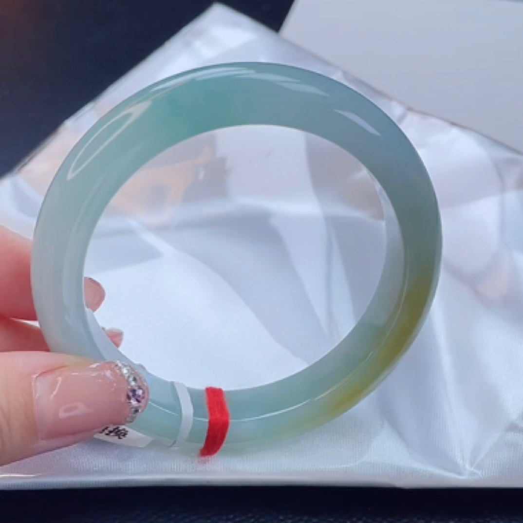 翡翠手镯未镶嵌翡翠54