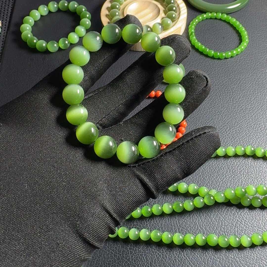 和田玉（碧玉）手串未镶嵌和****地