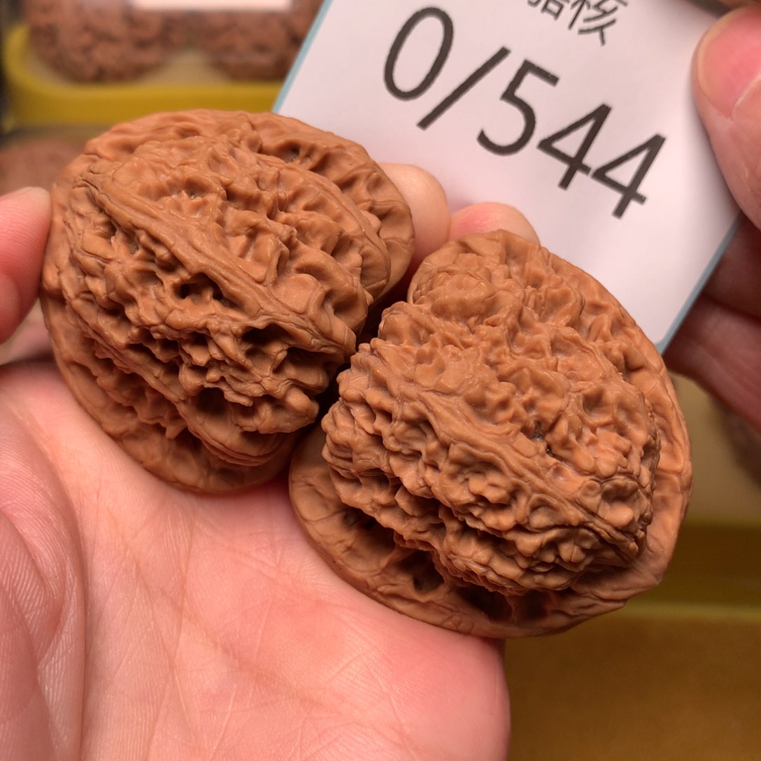 文玩核桃把件毕业三间疆45