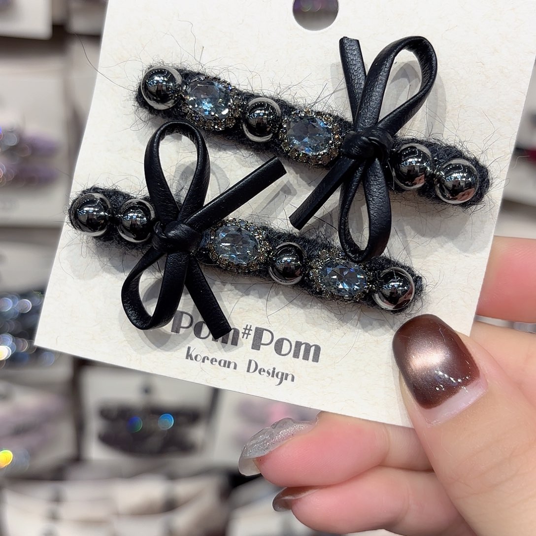 布艺铁合金灰蓝压夹一对