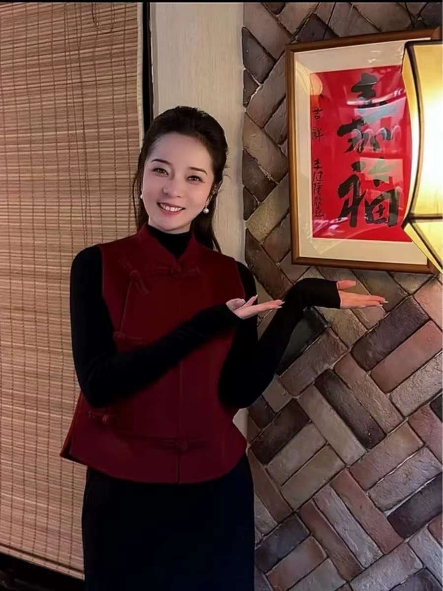 【红运当头】996款一姐新年战袍秋冬百搭短款红色马甲喜气洋洋