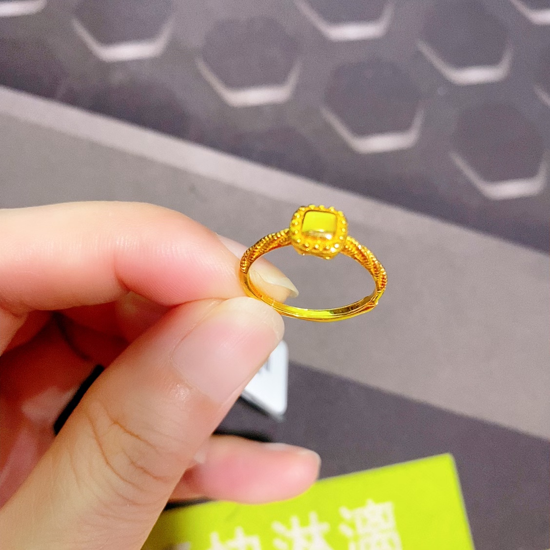 足金999时尚戒指2.37克
