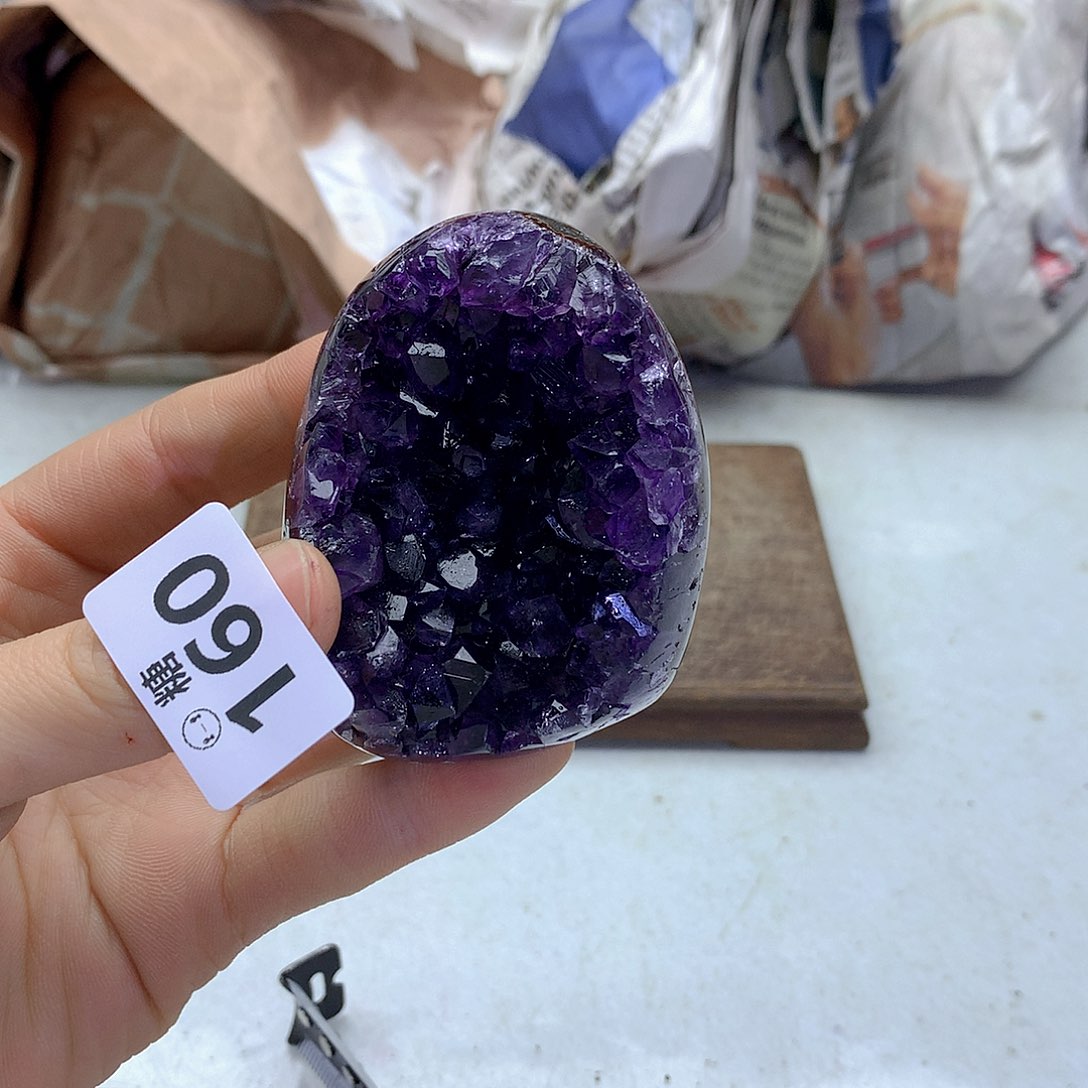 紫晶大型摆件（非配饰）未镶嵌