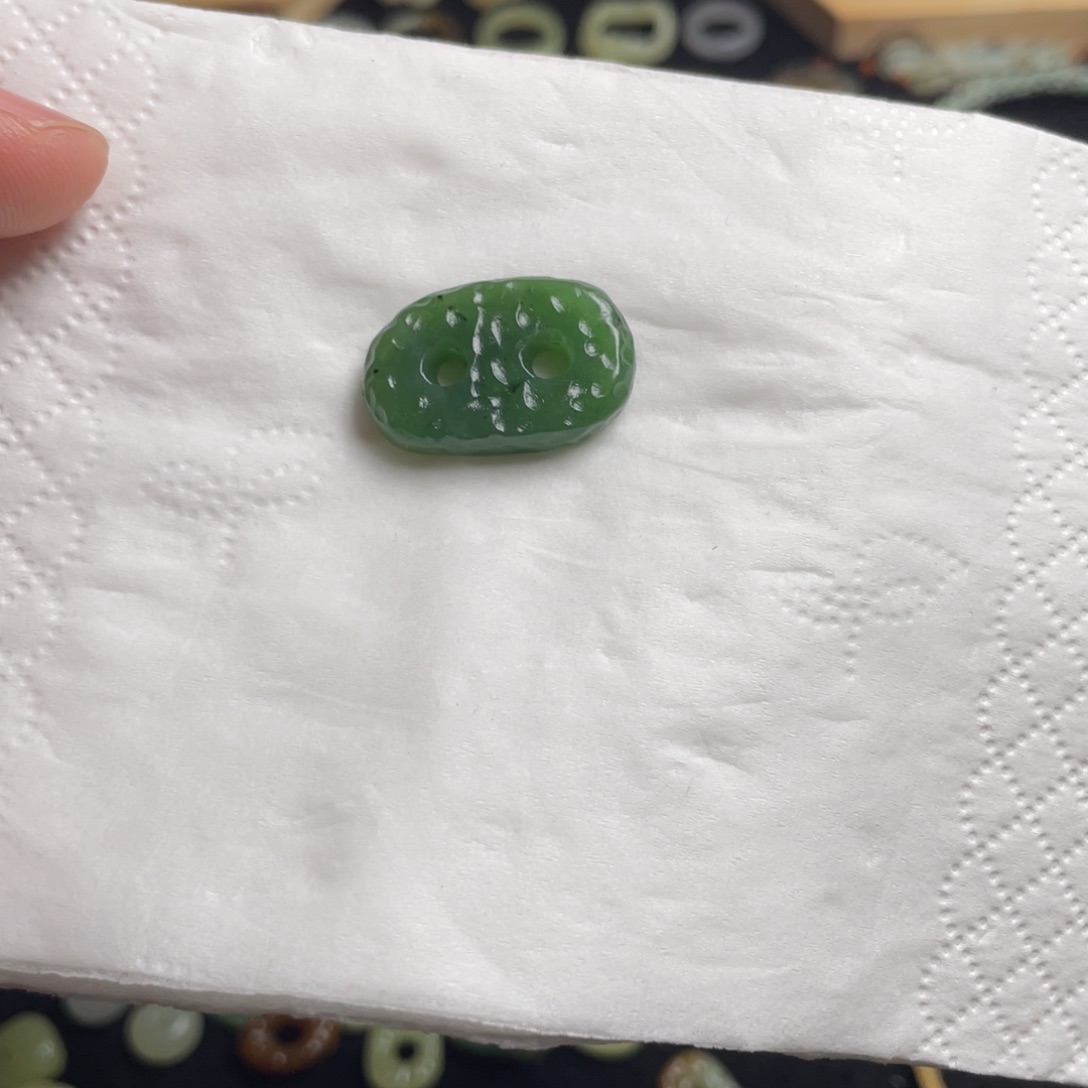 *****和田玉未镶嵌颈饰