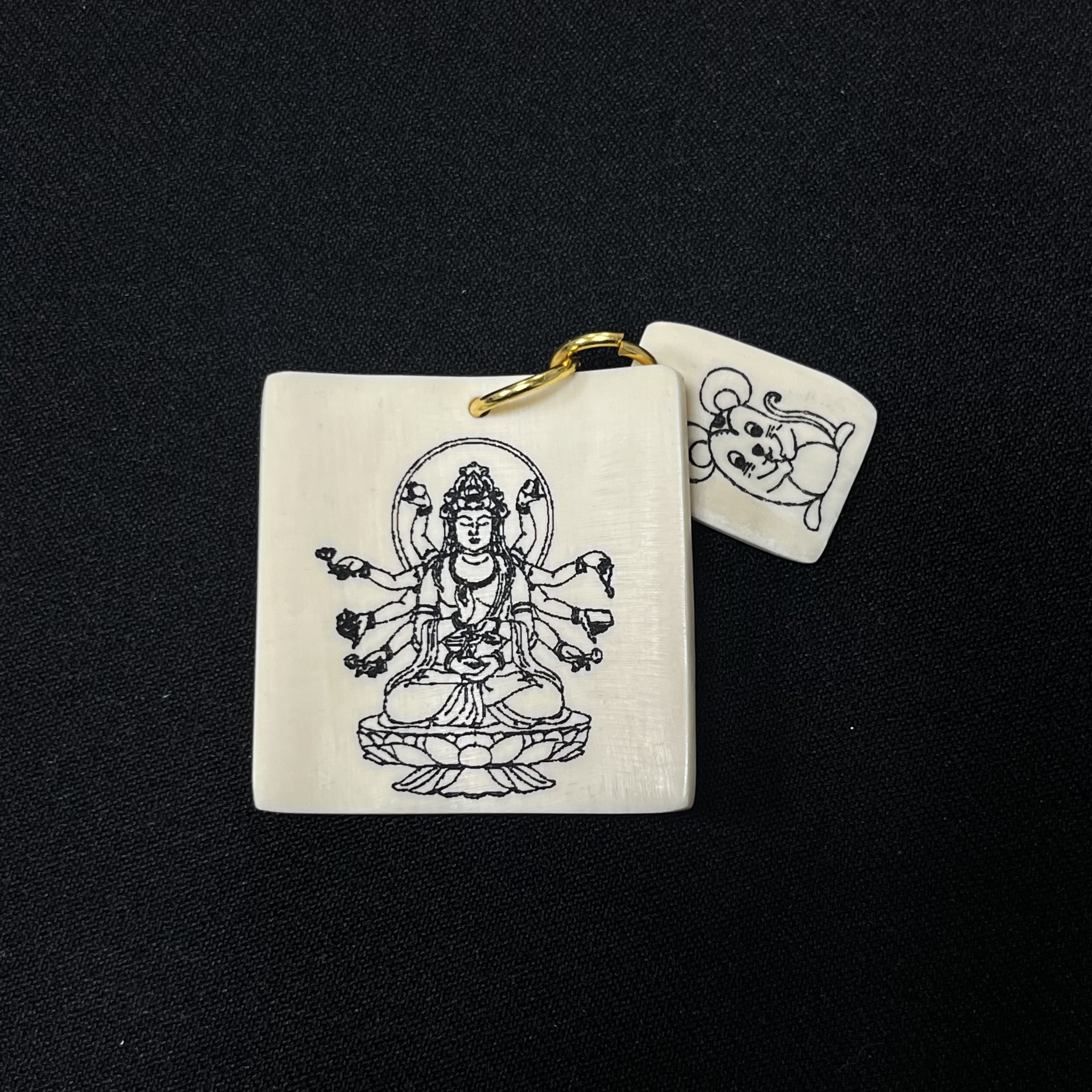 D12923 千手观音 （鼠） 只做天然猛犸牙