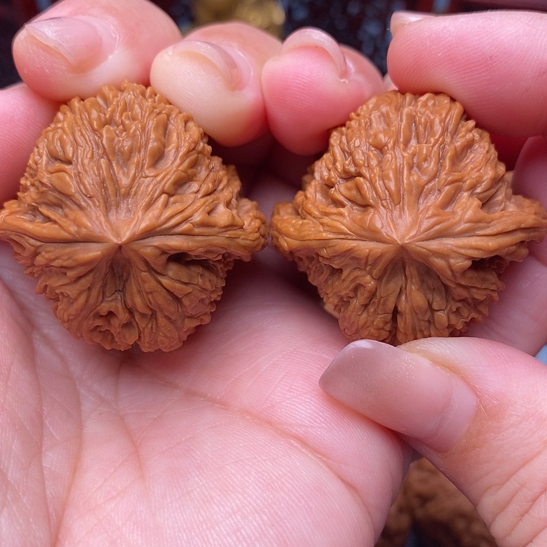 把件文玩核桃37全品凹底三角南疆