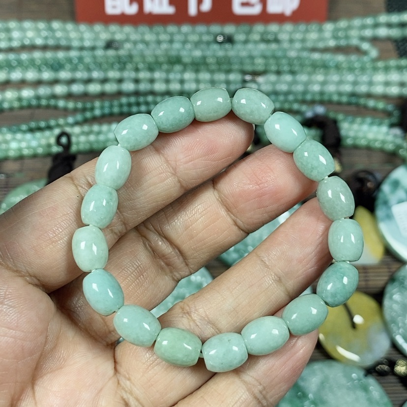 【闪购商品】翡翠颈饰未镶嵌玉手链翡翠玉卡7.8