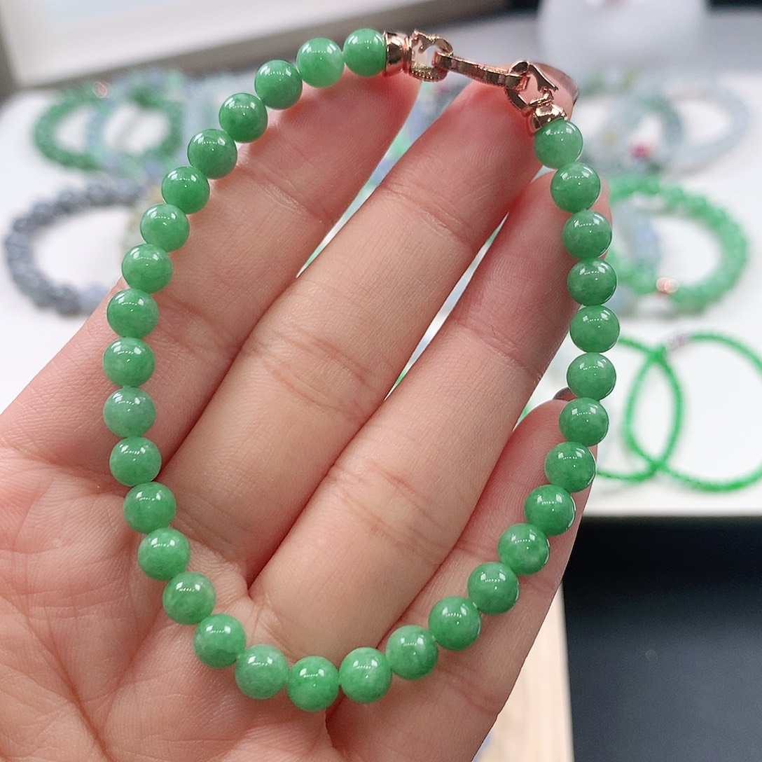 翡翠未镶嵌手链5.5mm