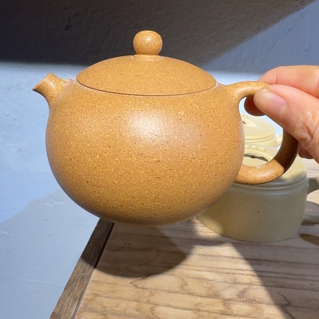 段泥茶壶180毫升左右
