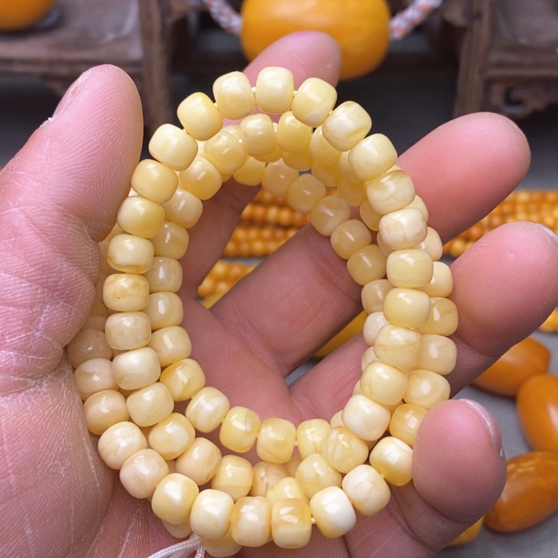 蜜蜡珠宝奇石未镶嵌