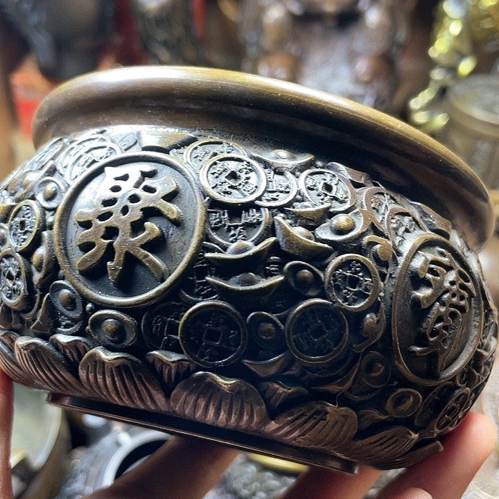 全是铜铜铜器铜器