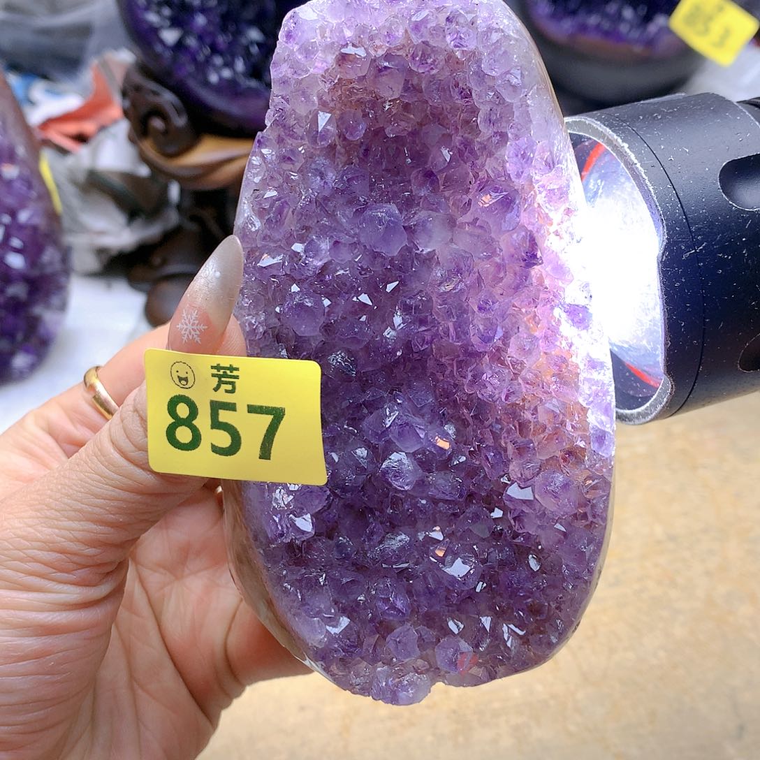 紫晶大型摆件（非配饰）未镶嵌