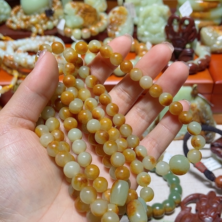 岫岩河磨玉（透闪石质玉）手链未镶嵌西**皮