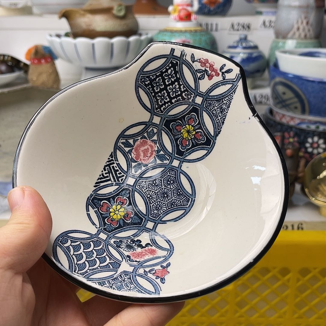 瓷片予***³哈哈哈我真的不喜欢这样了