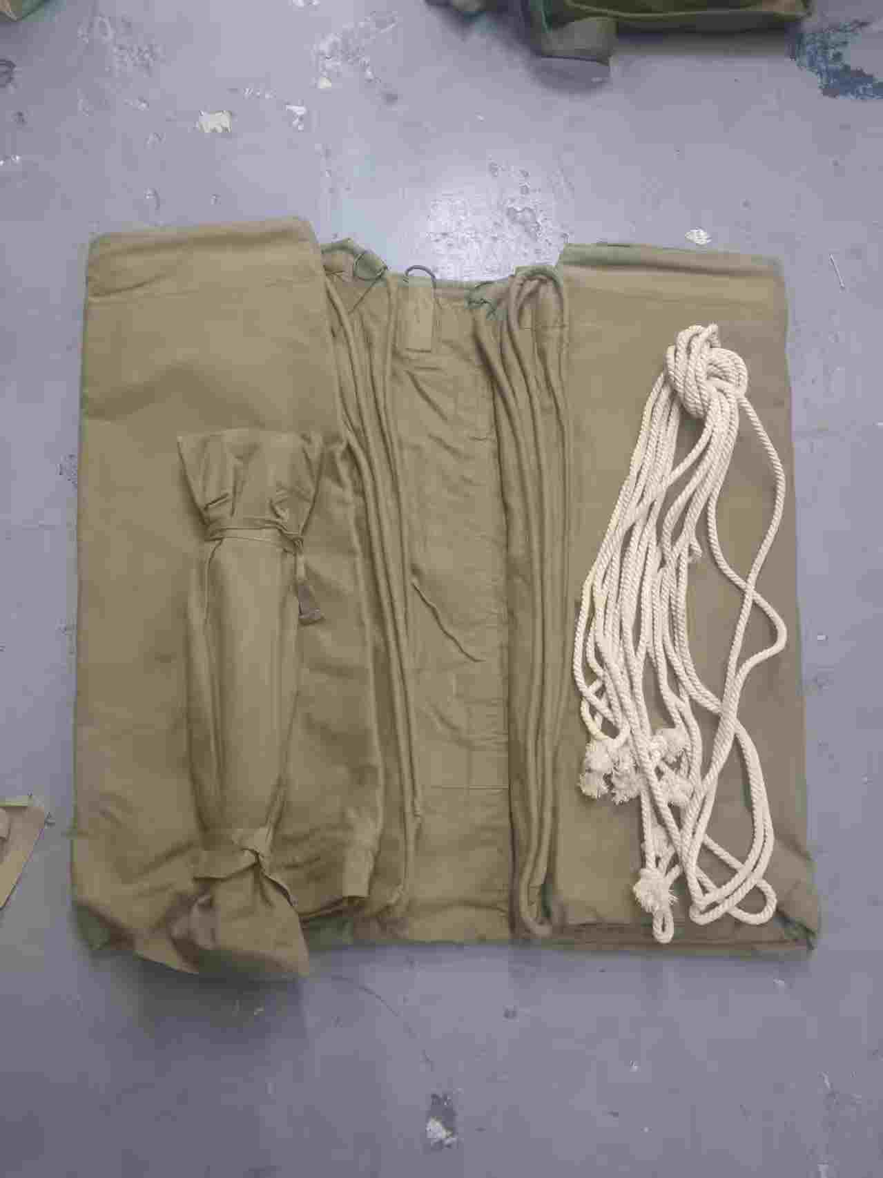 绿色帆布防水帐篷 长3.2 宽2.15