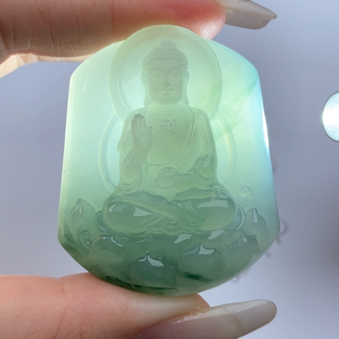 翡翠颈饰未镶嵌阿弥陀佛